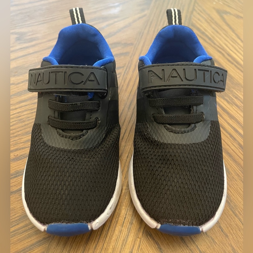 Nautica Velcro Boys Sneakers